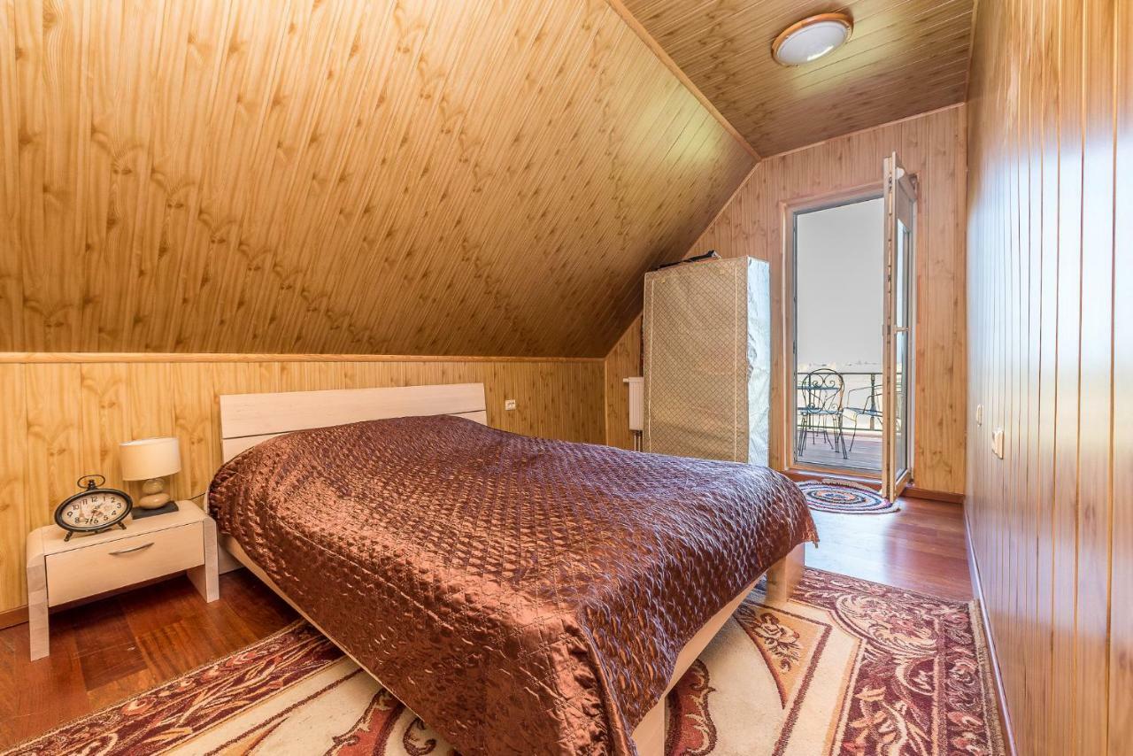Villa Edmart Dobromisle Esterno foto